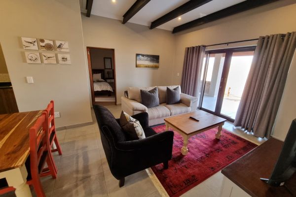 Last Cast - Lounge area